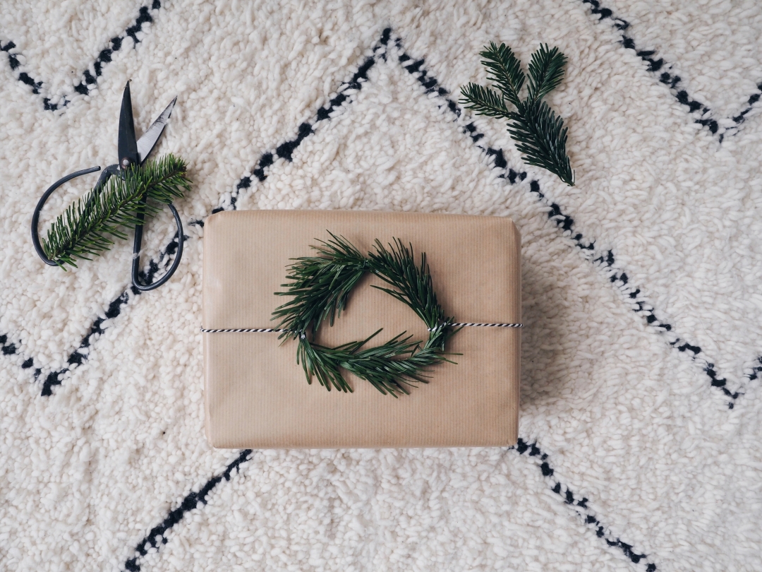Cozy Gift Guide Gift Wrapping Ideas